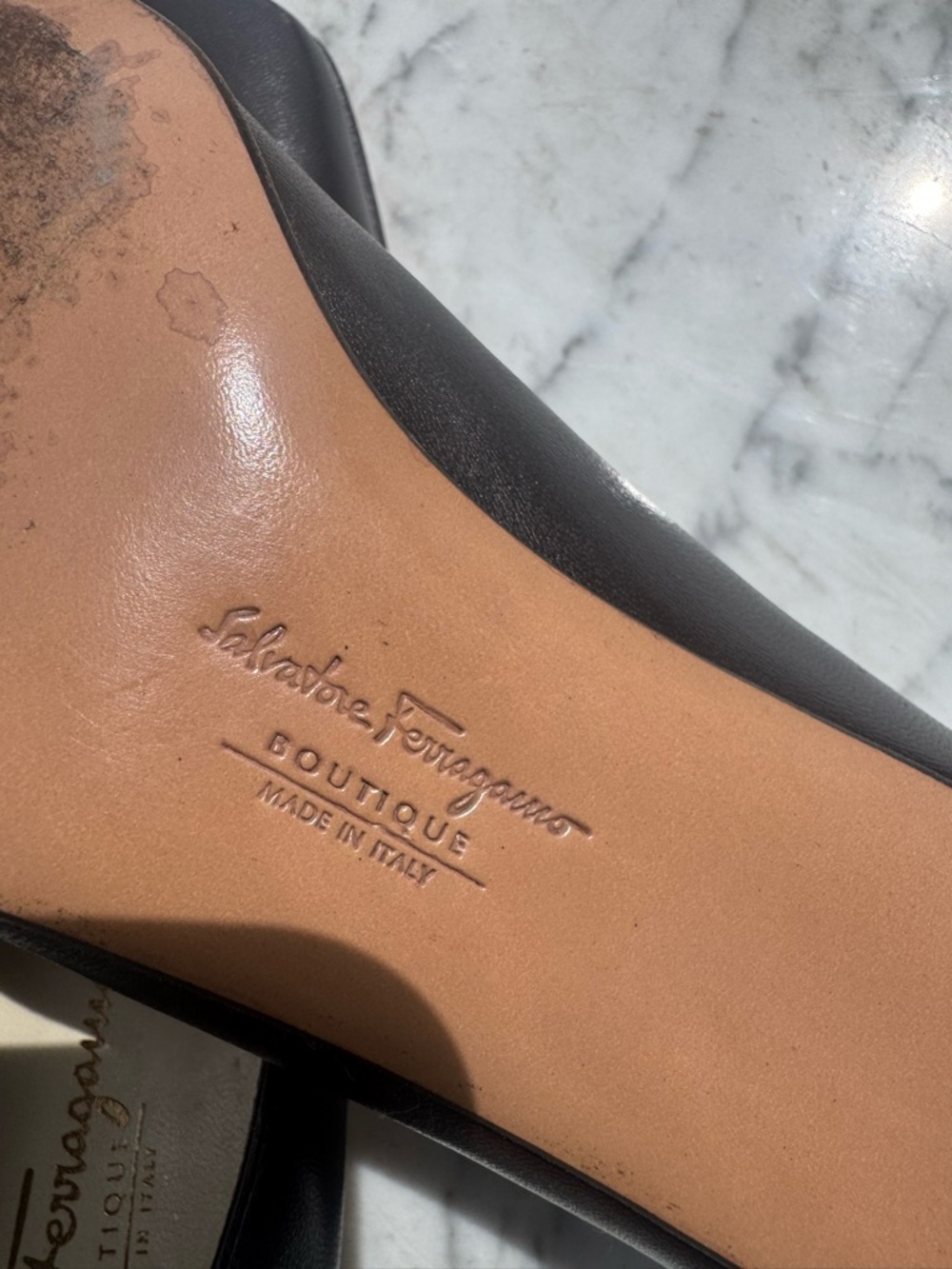 Salvatore Ferragamo Boutique Leather Loafers | Brown Gancini Pumps|8.5 4A Narrow - Picture 7 of 7